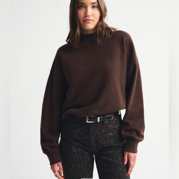 Abercrombie & Fitch Tops - NWT Abercrombie & Fitch Sunday Mockneck Crew in Dark Coffee XS